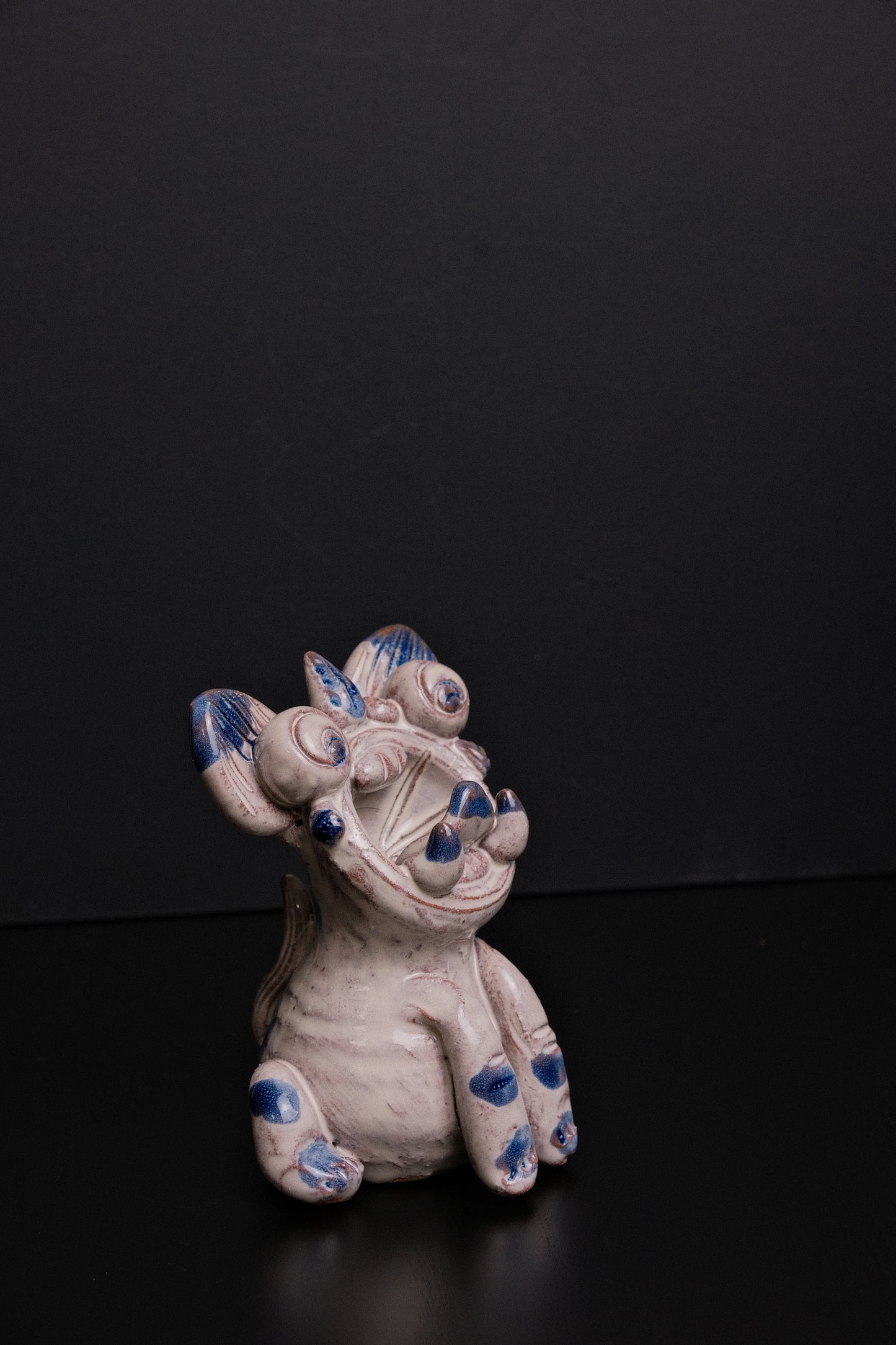 Fierce Wa Mao with Gold Ingot - Handmade Yunnan Clay Cat